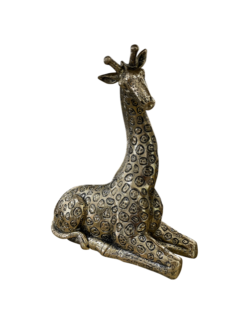 22.5cmh sitting giraffe