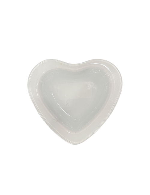 SMALL WHITE HEART PLATE